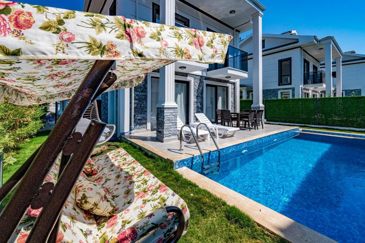 Salkim- 4 Bedroom Holiday Villa In Oludeniz Фетхие Экстерьер фото